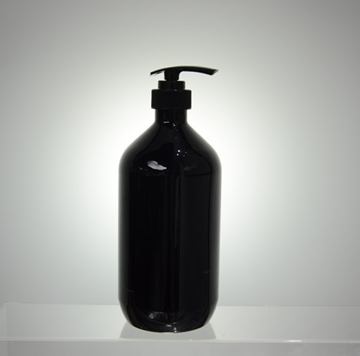 1L Kunststoff-Flasche schwarz