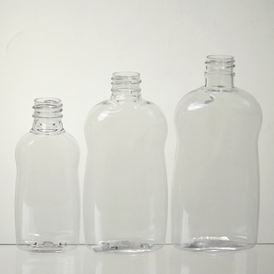 Klare Plastikflaschen für Shampoo