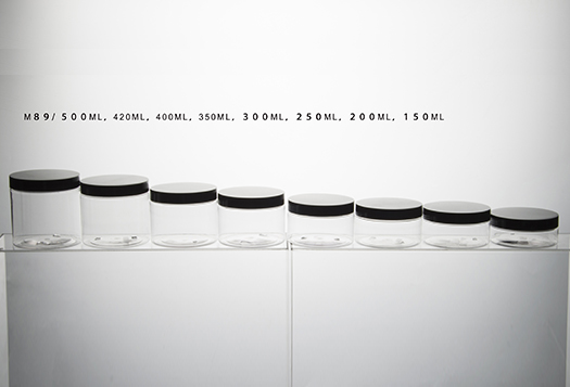 neue Kunststoff-Pet-Gläser mit Deckel von 89mm Durchmesser in Serie